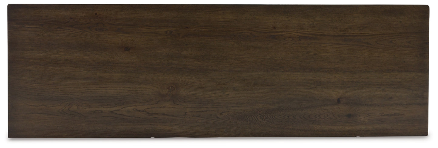 Veramond Dining Room Server