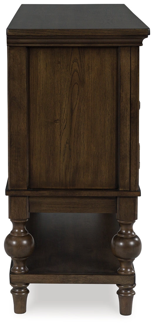 Veramond Dining Room Server