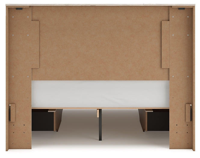 Queen Panel Bed with Mirrored Dresser, Chest and Nightstand