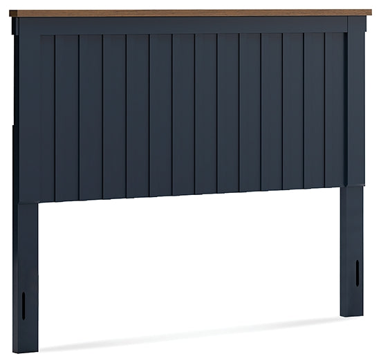 Landocken Queen Panel Headboard with Mirrored Dresser and Chest