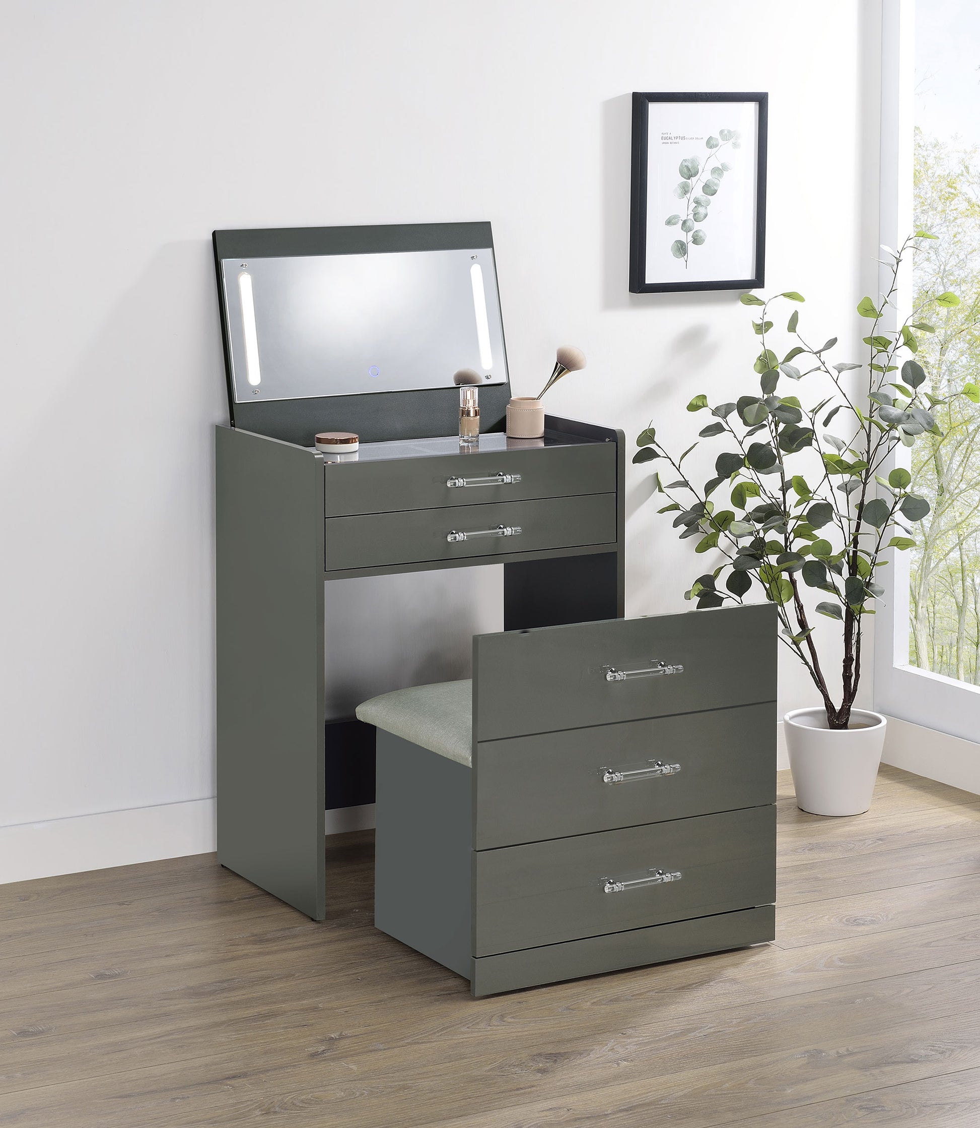 Danbury 3-drawer Makeup Vanity & Stool Set Grey High Gloss Value Home Furniture Danbury 3-drawer Makeup Vanity & Stool Set Grey High Gloss Value Home Furniture