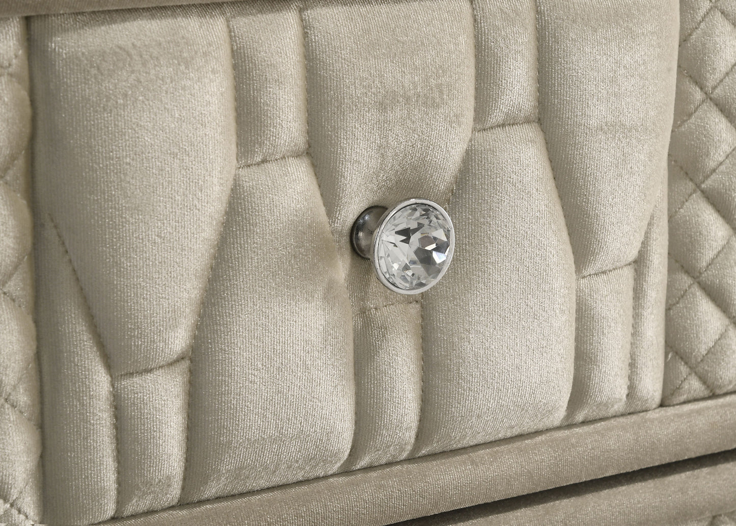 Lorient 5-drawer LED Chest of Drawers Ivory and Camel