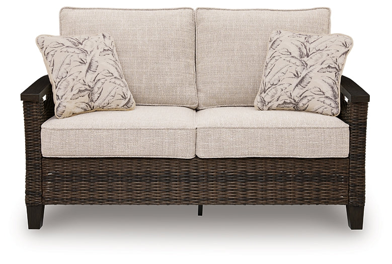 Monterey Point Loveseat w/Cushion